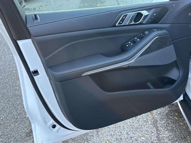 New 2026 BMW X5 xDrive40i w/ Premium Package image 13