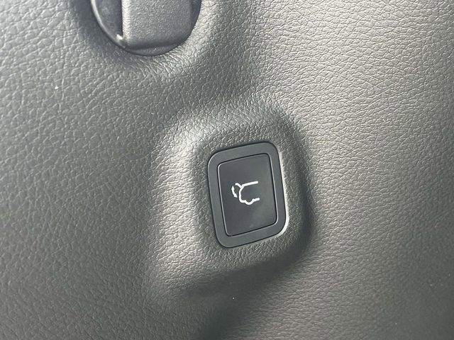 New 2026 Jeep Compass Latitude image 18