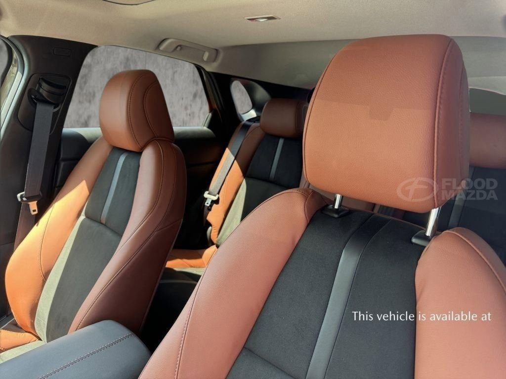 New 2025 MAZDA CX-30 Carbon AWD/4WD image 9