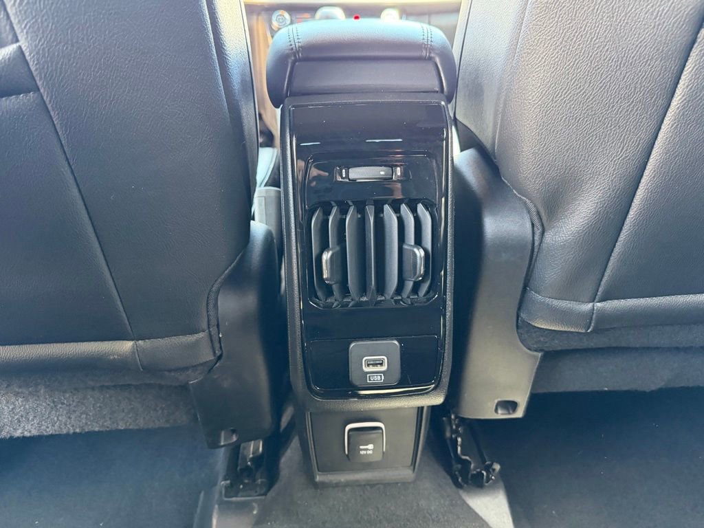 Certified 2025 Jeep Compass Limited AWD/4WD image 32