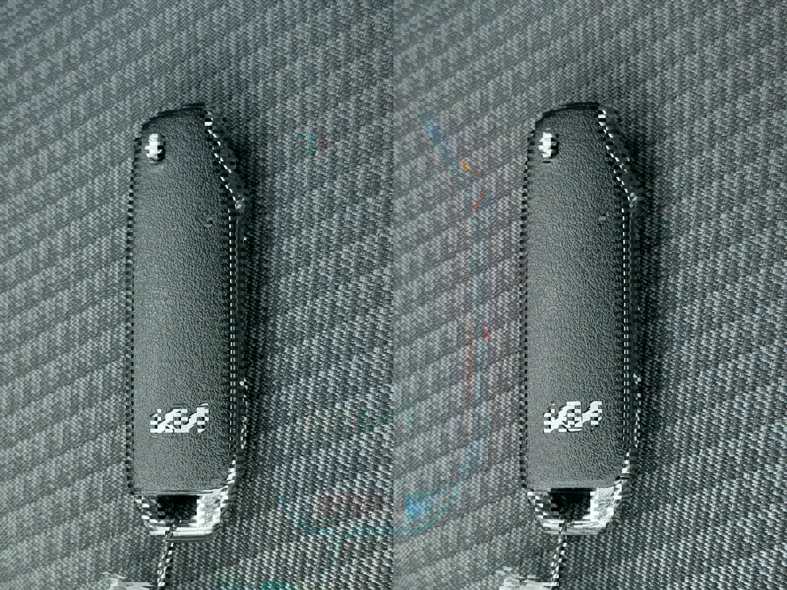 Used 2023 Kia Soul LX w/ LX Technology Package image 35