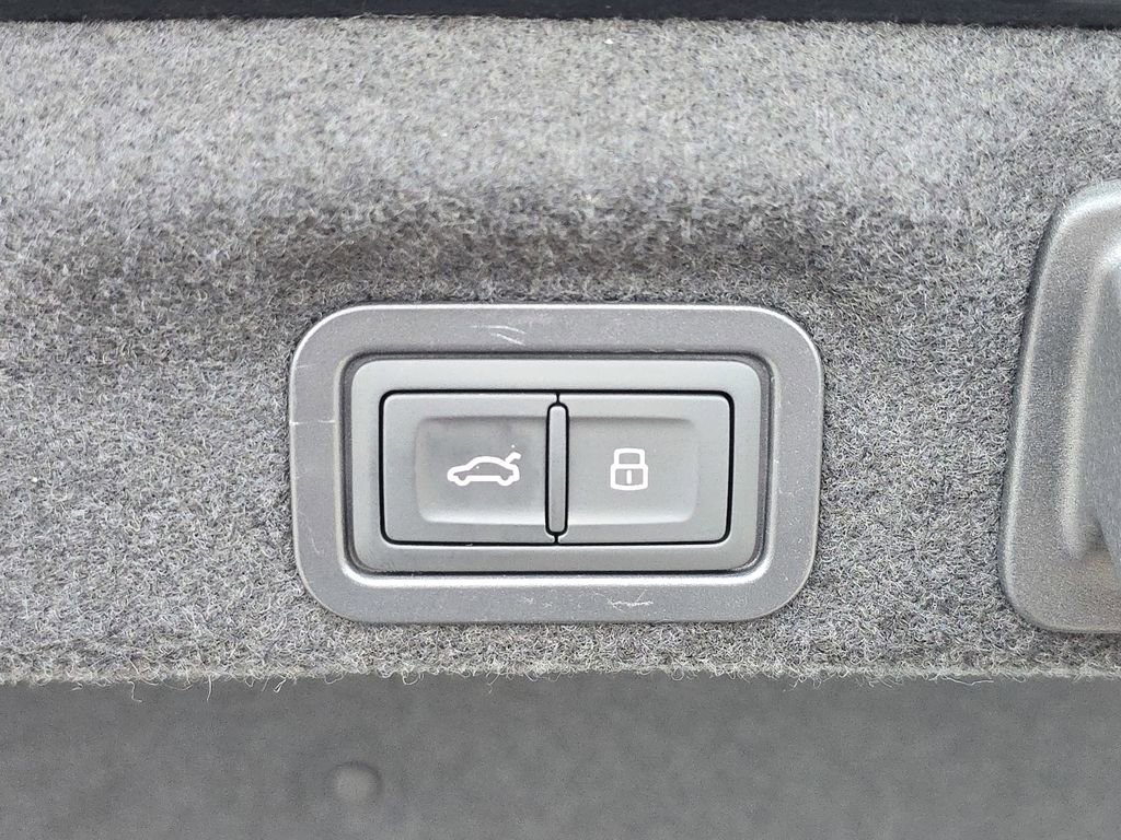 New 2026 Audi A6 Premium Plus image 13