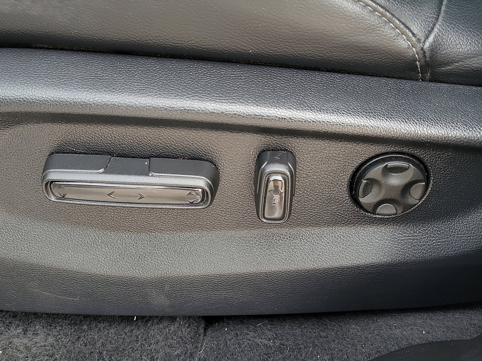 Used 2022 Honda CR-V Touring image 13