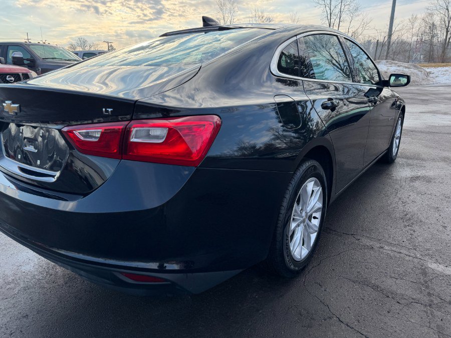 Used 2023 Chevrolet Malibu LT image 11