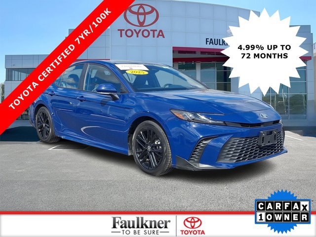 Certified 2025 Toyota Camry SE FWD image 1