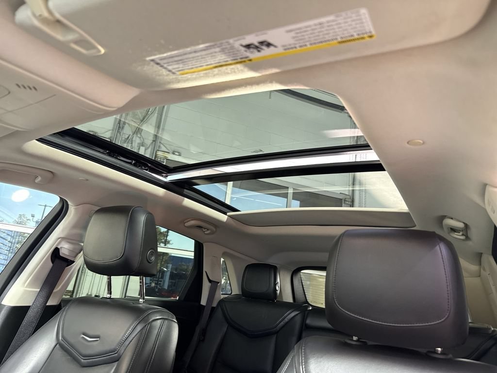 Used 2018 Cadillac XT5 Luxury w/ Driver Awareness Package AWD/4WD image 25