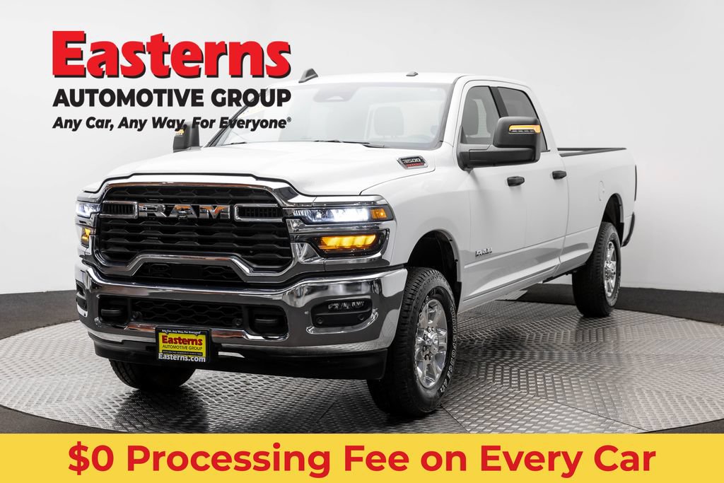 Used 2025 RAM 3500 Lone Star AWD/4WD image 1