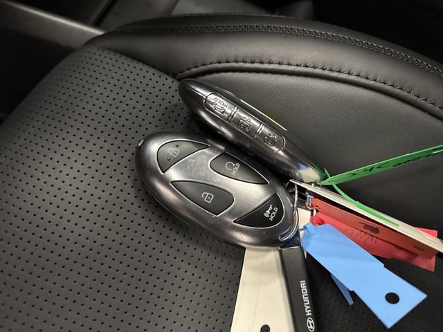 Used 2024 Hyundai Santa Fe Calligraphy image 31