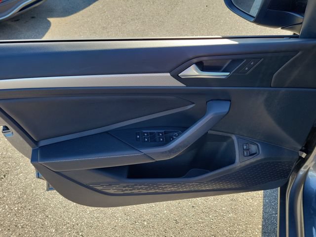 Certified 2024 Volkswagen Jetta Sport FWD image 12