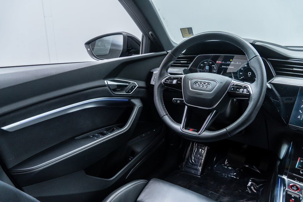 Certified 2023 Audi e-tron S Prestige w/ Prestige Package AWD/4WD image 32