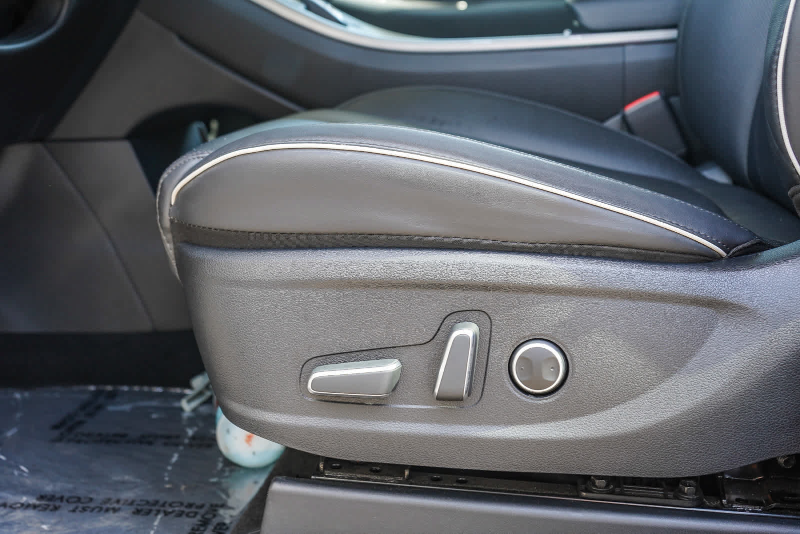 Used 2024 Hyundai Palisade SEL FWD image 20