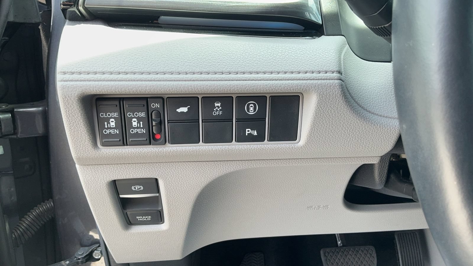 Used 2023 Honda Odyssey Elite image 25
