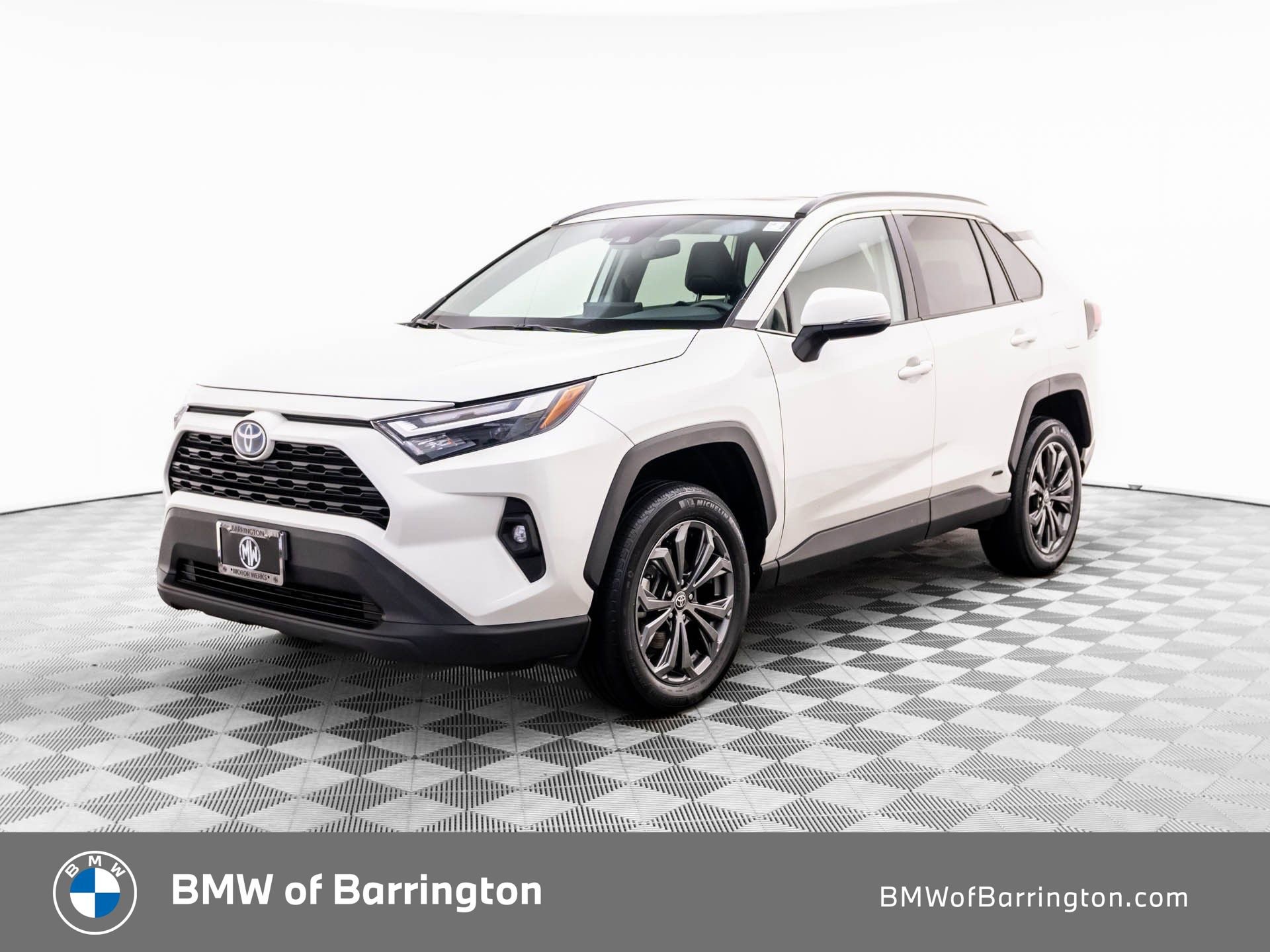 Used 2022 Toyota RAV4 XLE Premium AWD/4WD image 1