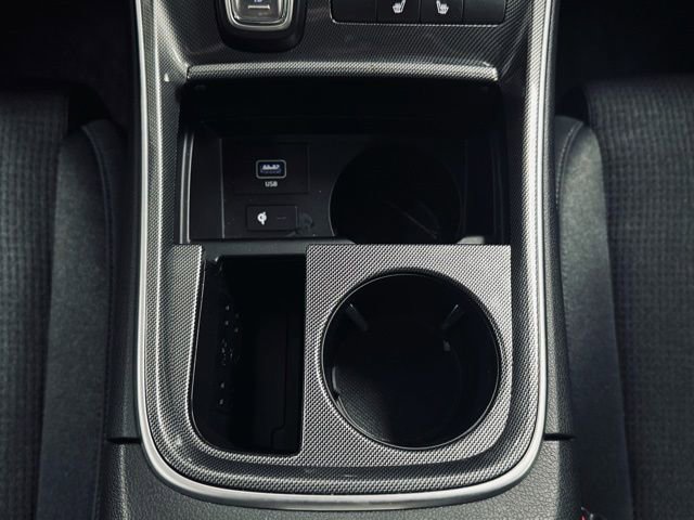 Used 2023 Hyundai Santa Fe SEL w/ Cargo Package image 31