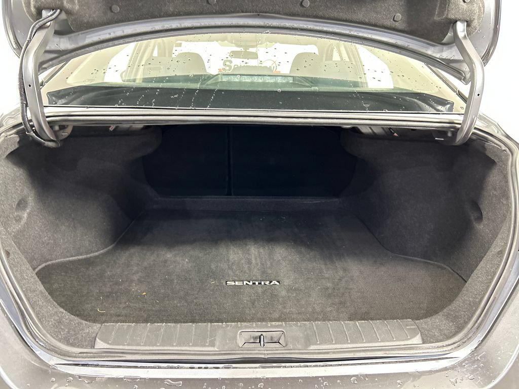 Used 2025 Nissan Sentra SV FWD image 19