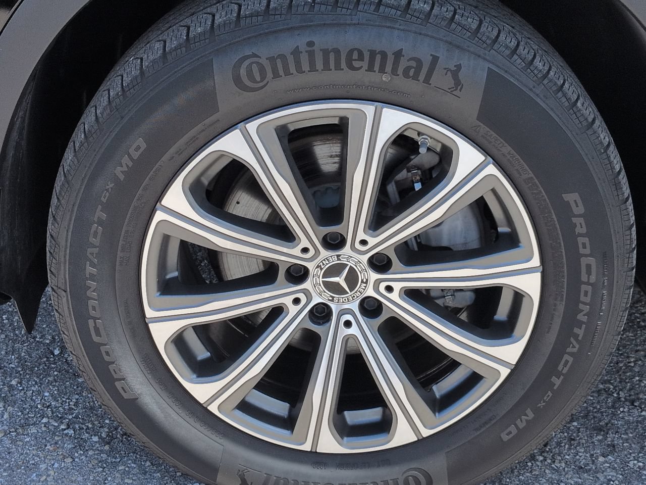 Used 2024 Mercedes-Benz GLC 300 image 11