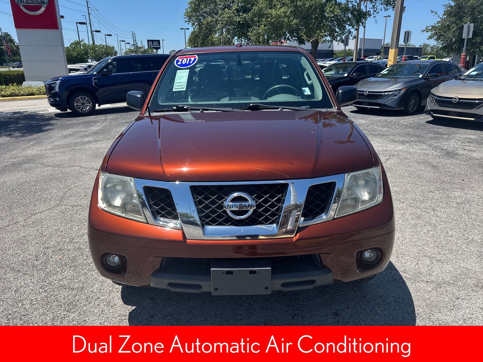 Used 2017 Nissan Frontier SV w/ SV Value Truck Package RWD image 4