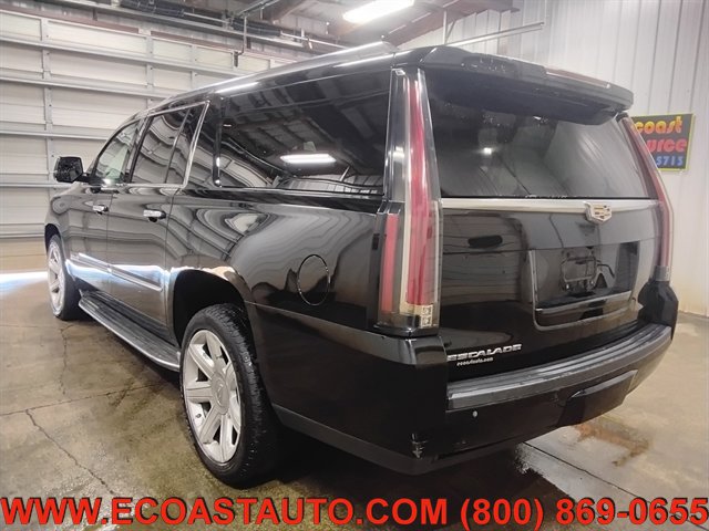 Used 2015 Cadillac Escalade ESV Luxury image 6