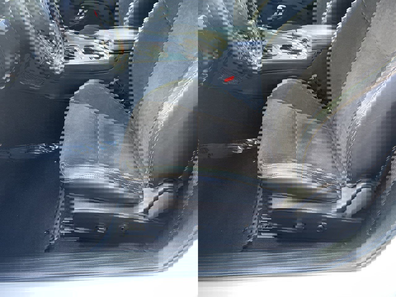 Used 2023 Dodge Challenger R/T Scat Pack image 13