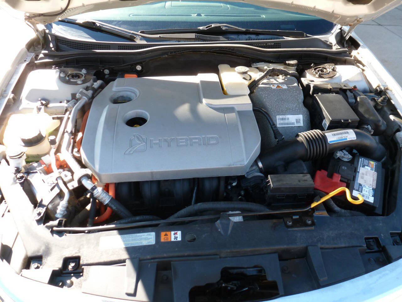 Used 2010 Ford Fusion Hybrid image 16