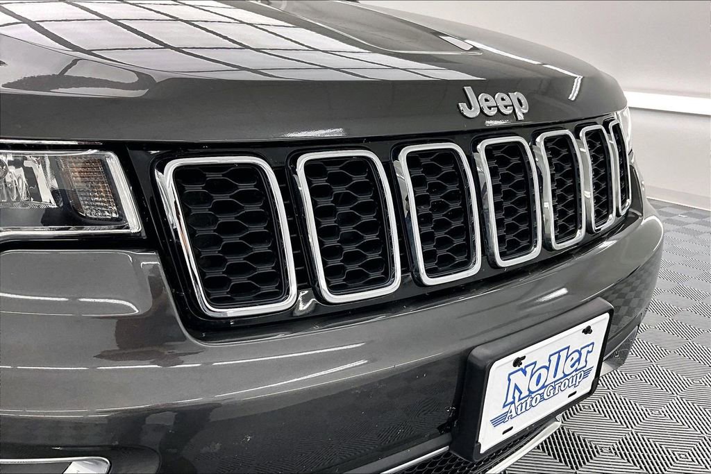 Used 2021 Jeep Grand Cherokee Limited AWD/4WD image 28