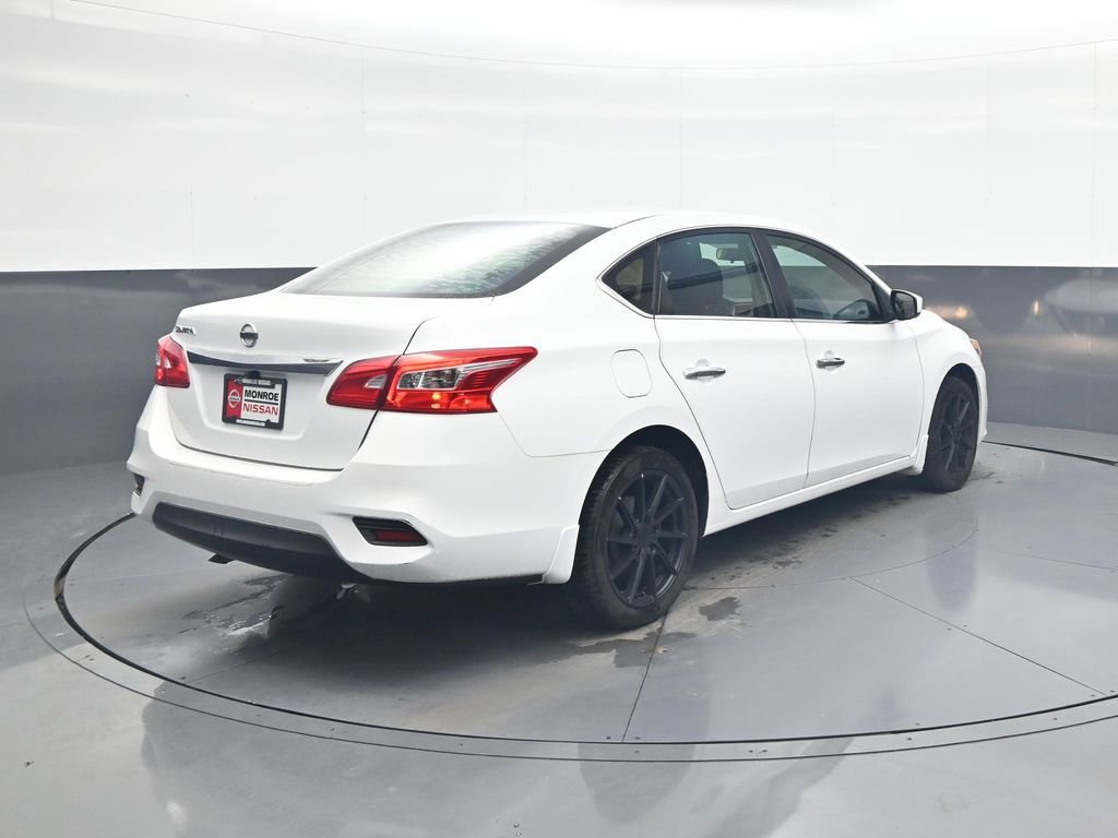 Used 2017 Nissan Sentra S FWD image 7
