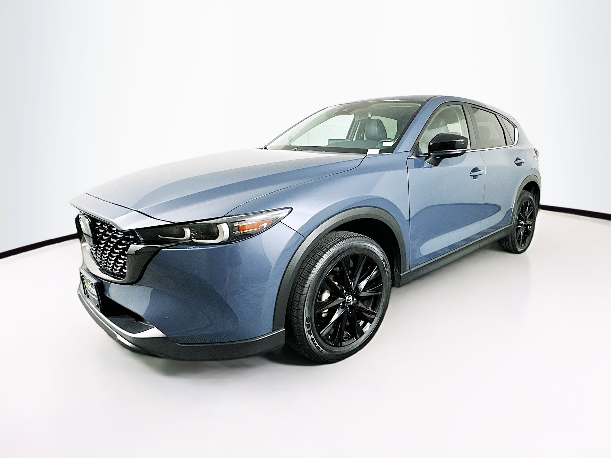 Used 2025 MAZDA CX-5 Carbon Edition image 3