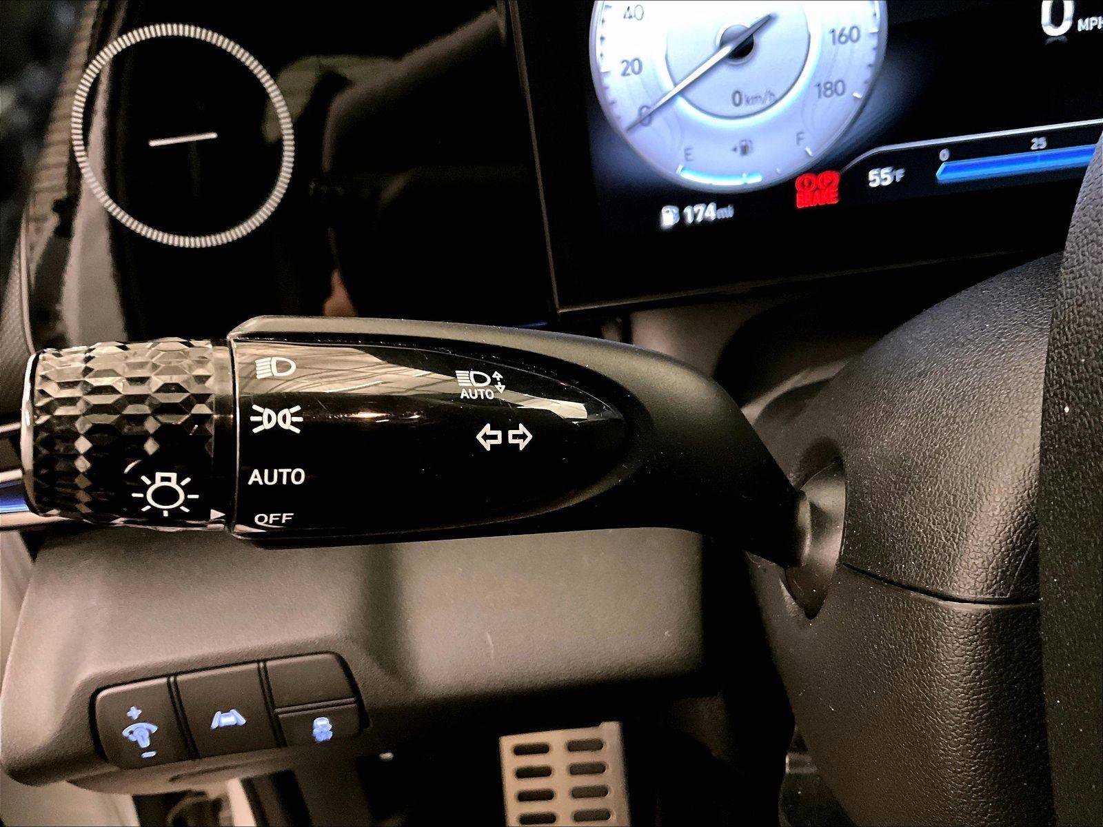 Used 2022 Hyundai Elantra N FWD image 30