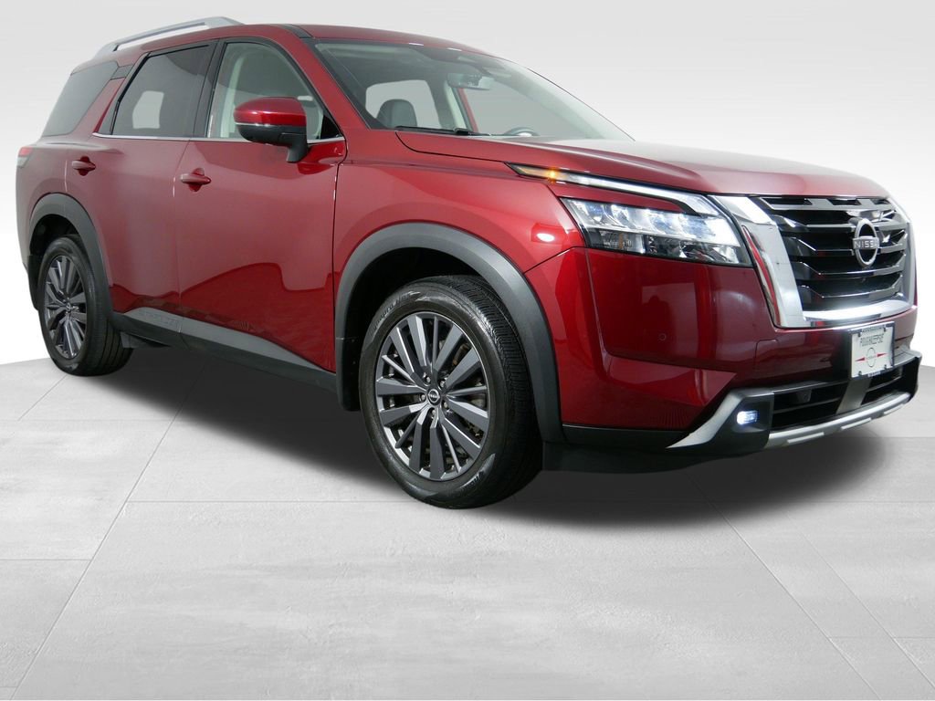 Used 2023 Nissan Pathfinder SL w/ SL Premium Package AWD/4WD video 2