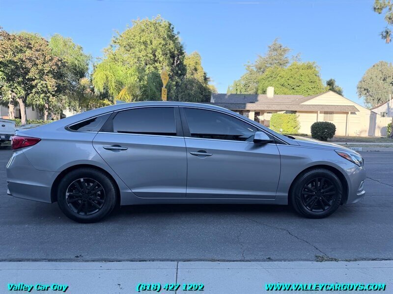 Used 2016 Hyundai Sonata SE FWD image 7
