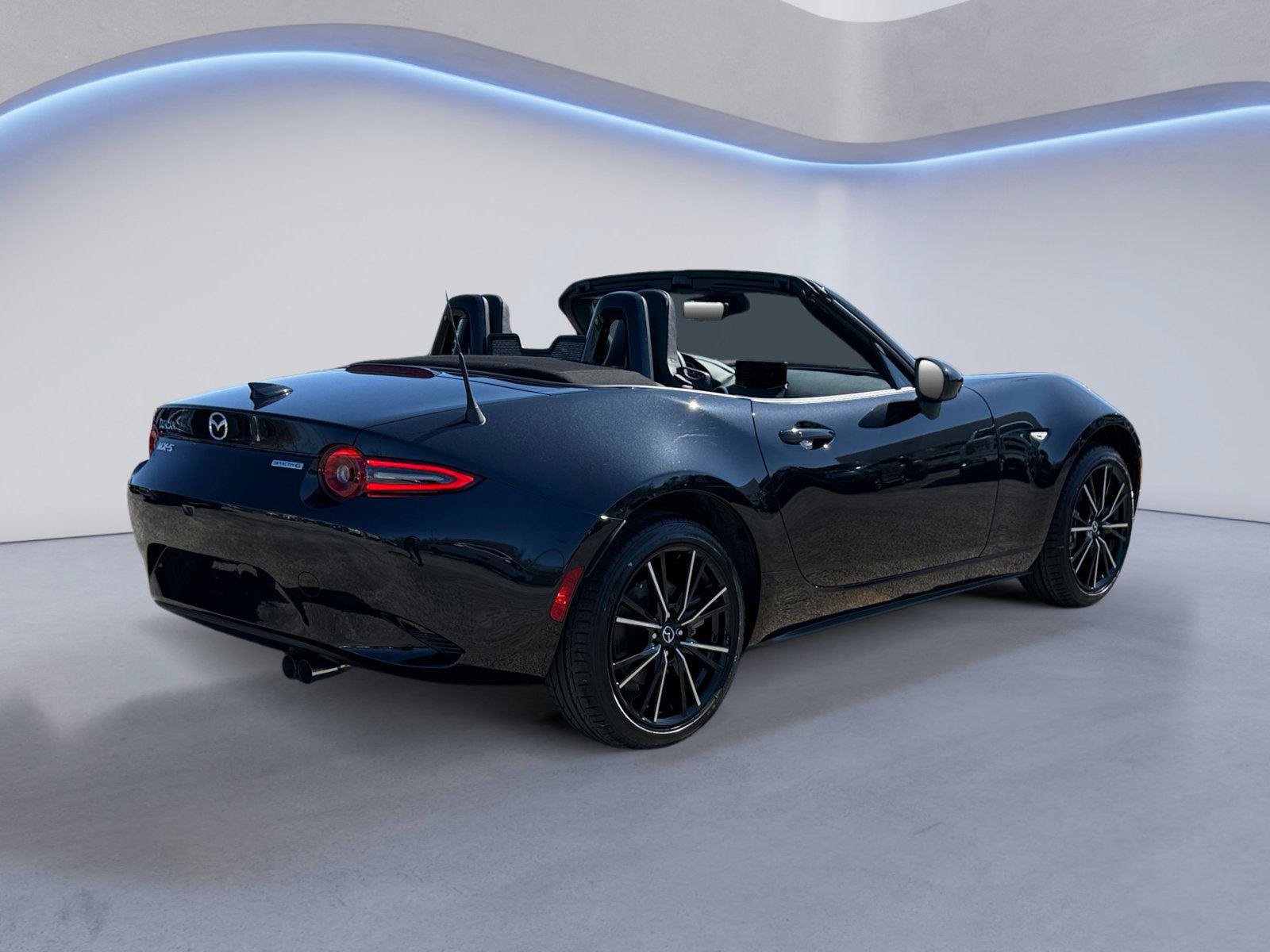 New 2026 MAZDA MX-5 Miata Grand Touring RWD image 3