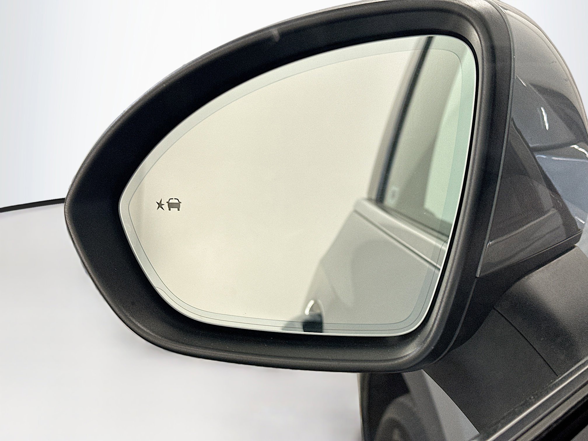 Used 2024 Buick Envision Preferred AWD/4WD image 16