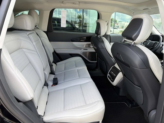New 2026 Lincoln Nautilus Reserve AWD/4WD image 22