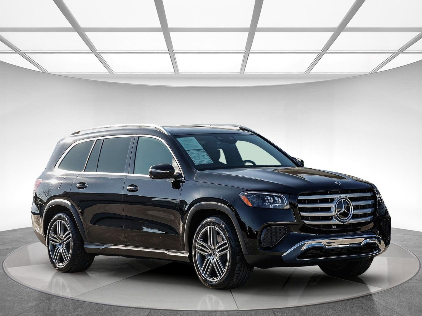 Certified 2025 Mercedes-Benz GLS 450 4MATIC image 5