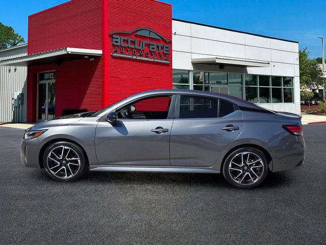 Used 2024 Nissan Sentra SR image 2