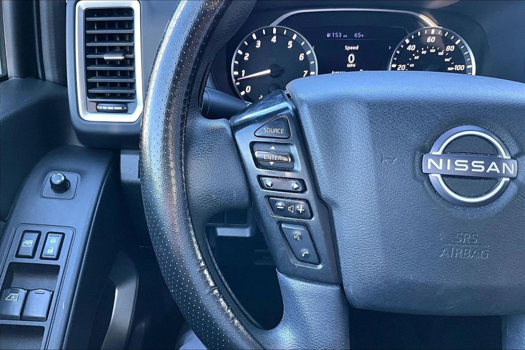 Used 2022 Nissan Frontier SV image 7