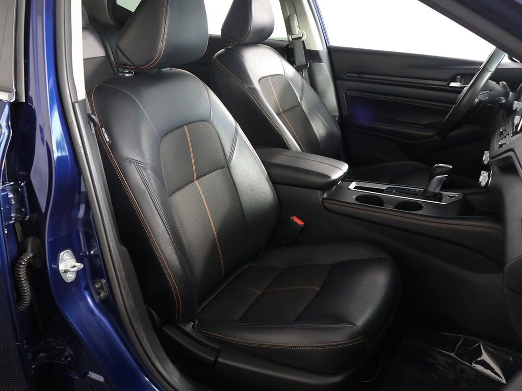Used 2022 Nissan Altima 2.0 SR image 29