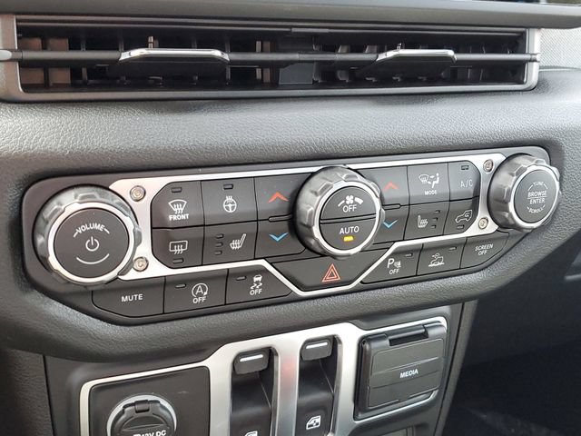 New 2026 Jeep Wrangler Sport AWD/4WD image 20