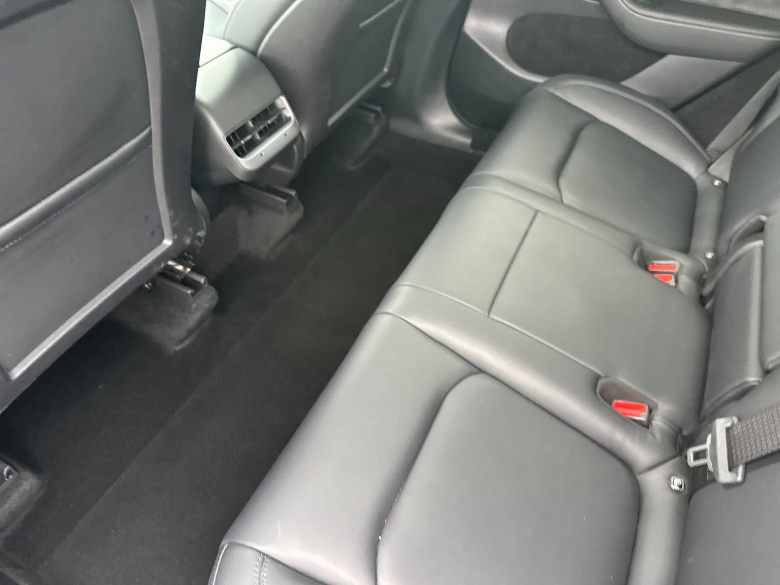 Used 2023 Tesla Model Y Long Range image 12