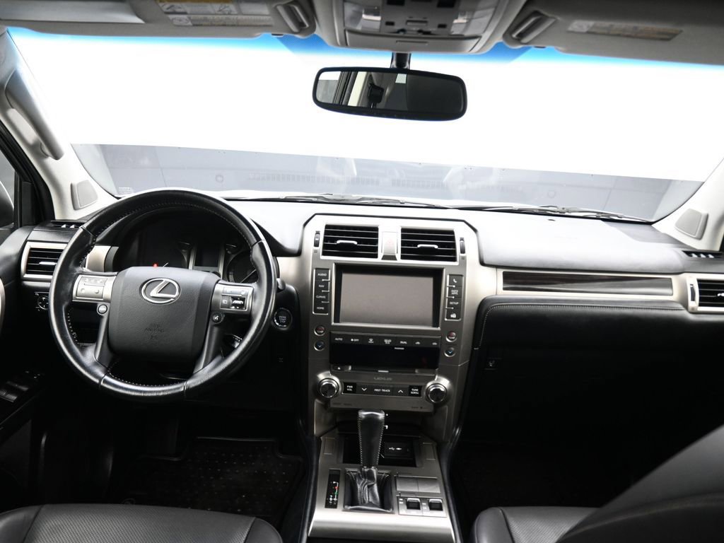 Used 2016 Lexus GX 460 w/ Navigation Package image 48