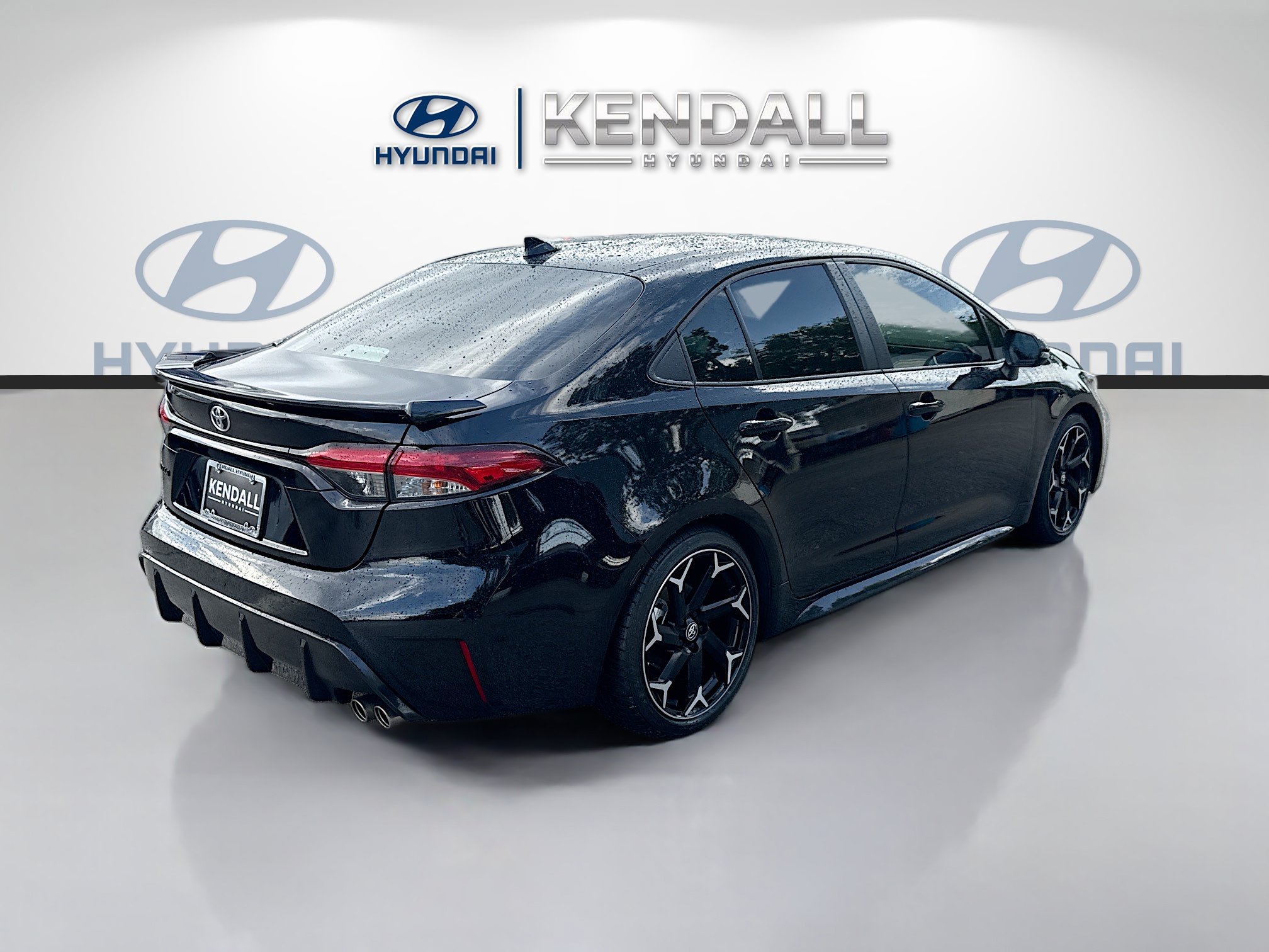 Used 2025 Toyota Corolla FX w/ Convenience Package FWD image 6