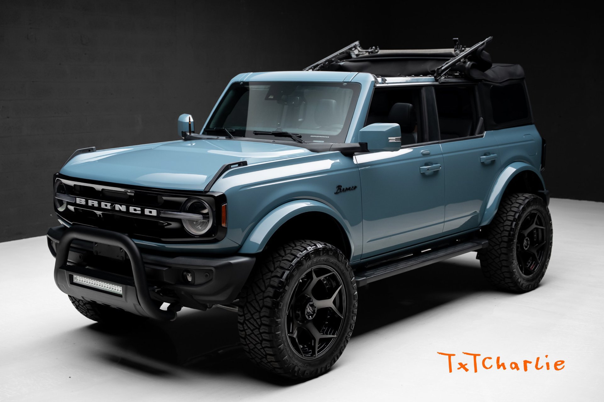 Used 2023 Ford Bronco Outer Banks