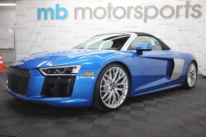 Used 2018 Audi R8 V10 image 2