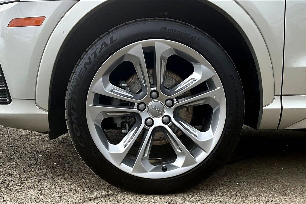 Used 2018 Audi Q3 2.0T Premium Plus w/ Premium Plus Package image 12
