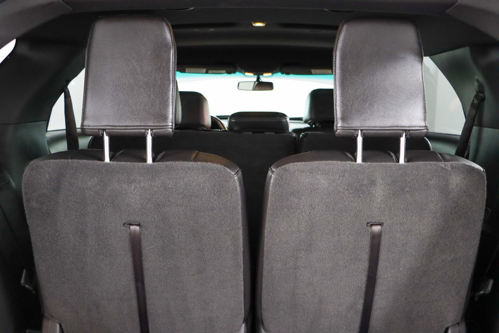 Used 2014 Ford Explorer XLT w/ Equipment Group 202A image 30