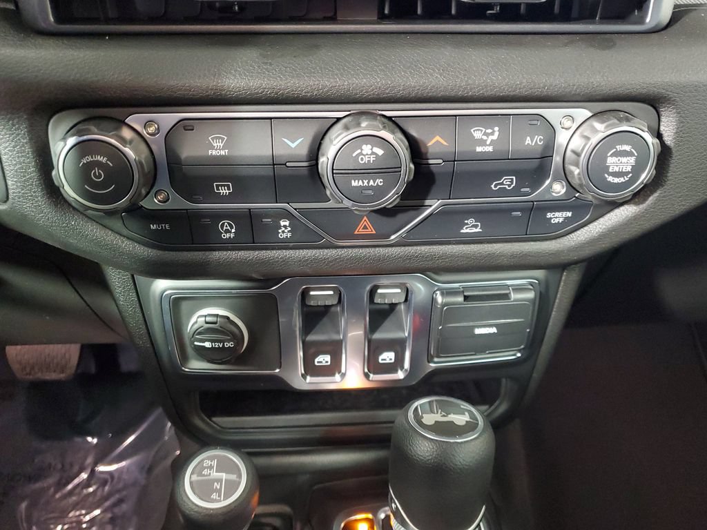 New 2026 Jeep Wrangler Sport AWD/4WD image 19