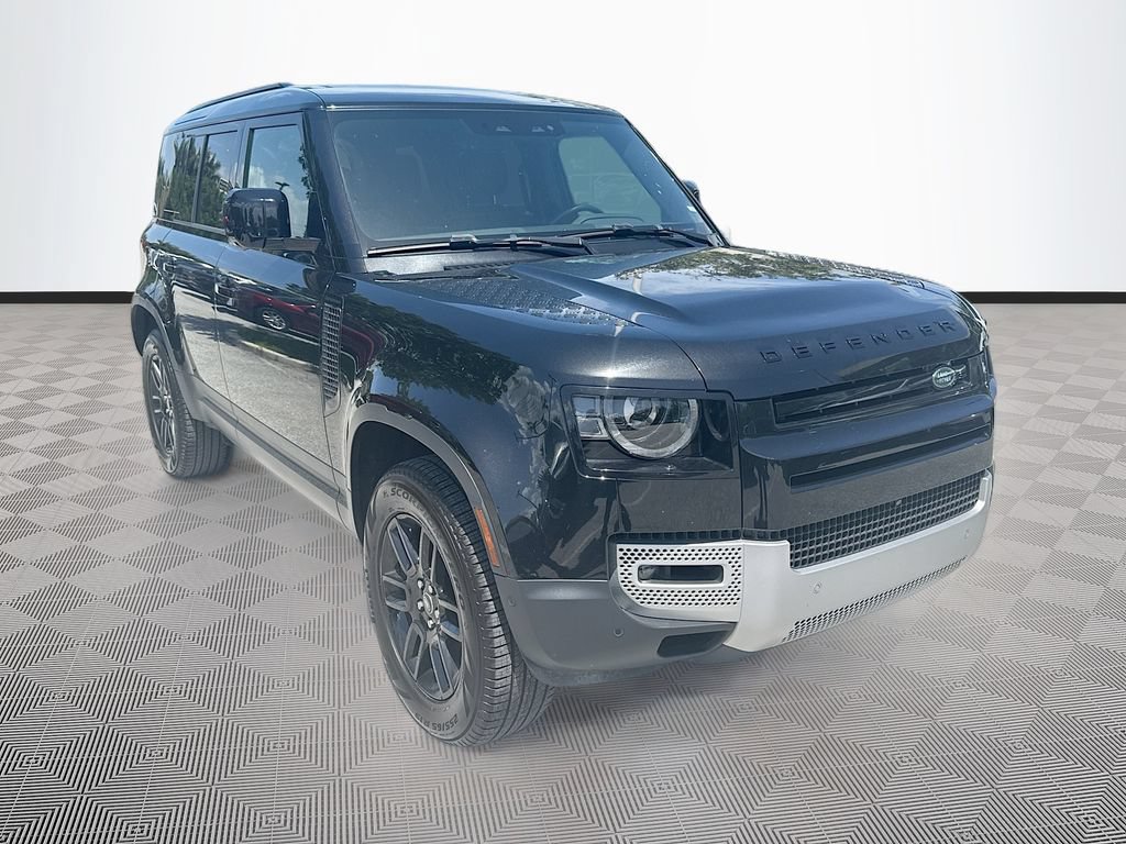 Used 2025 Land Rover Defender 110 S AWD/4WD image 4