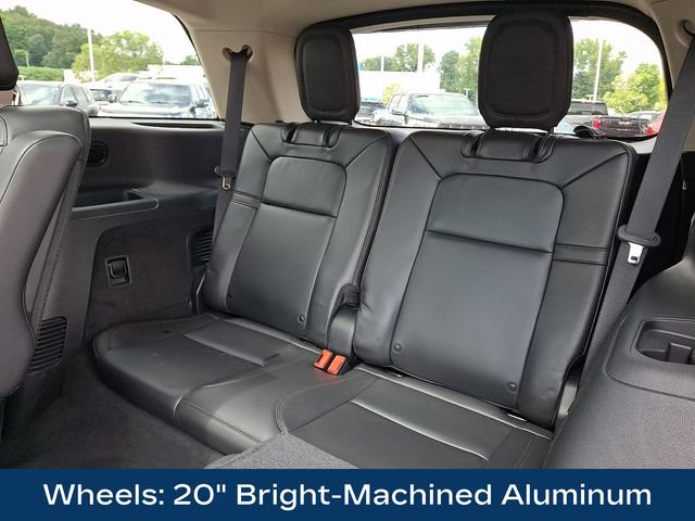Used 2023 Lincoln Aviator AWD w/ Premium Package image 21