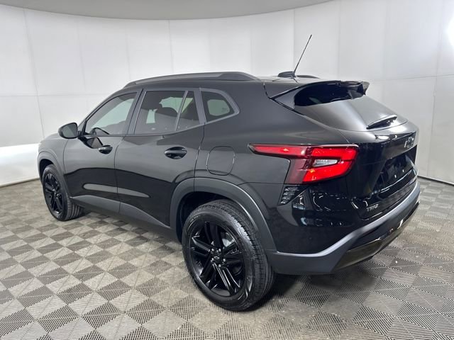 Used 2025 Chevrolet Trax ACTIV image 5