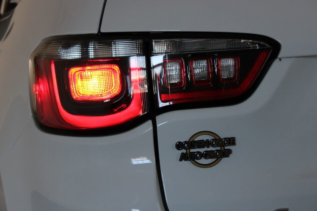 Used 2024 Jeep Compass Limited image 52